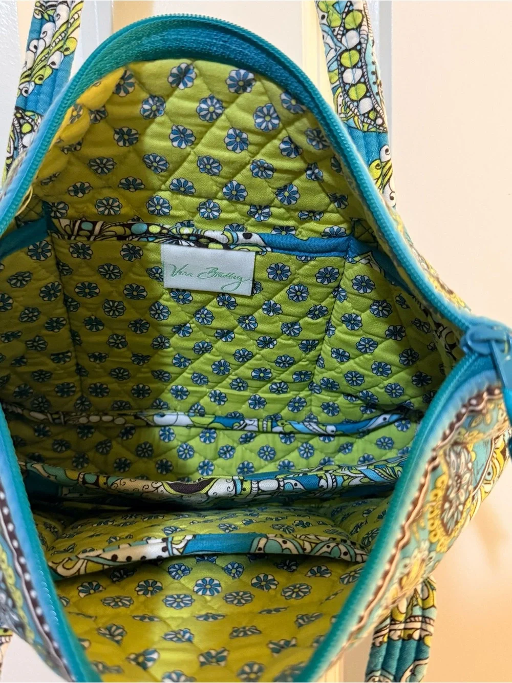 Retired Vera Bradley Hannah Hobo Bag Y2K Quilted Shoulder Bag Peacock Pattern